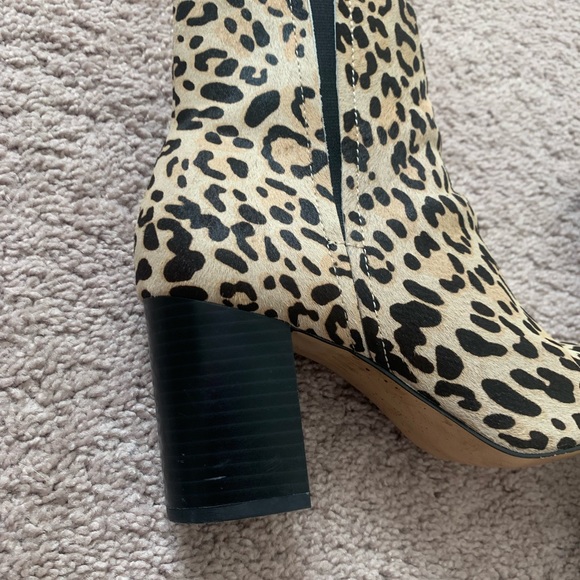 Halogen Abbi block heel bootie in cheetah - Picture 7 of 8